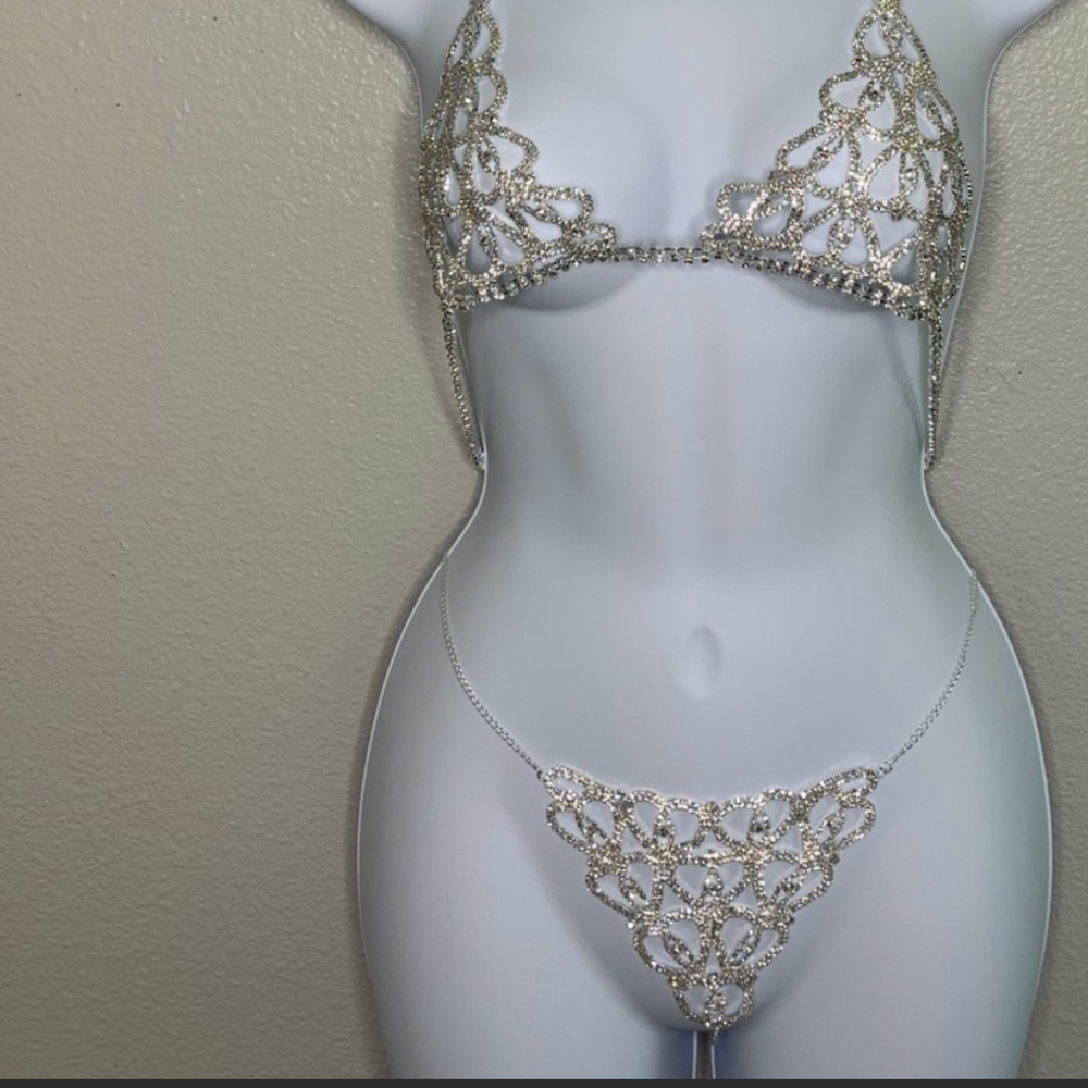 ✨ Crystal Goddess Silver Rhinestone Thong Panty - Picture 7 of 8